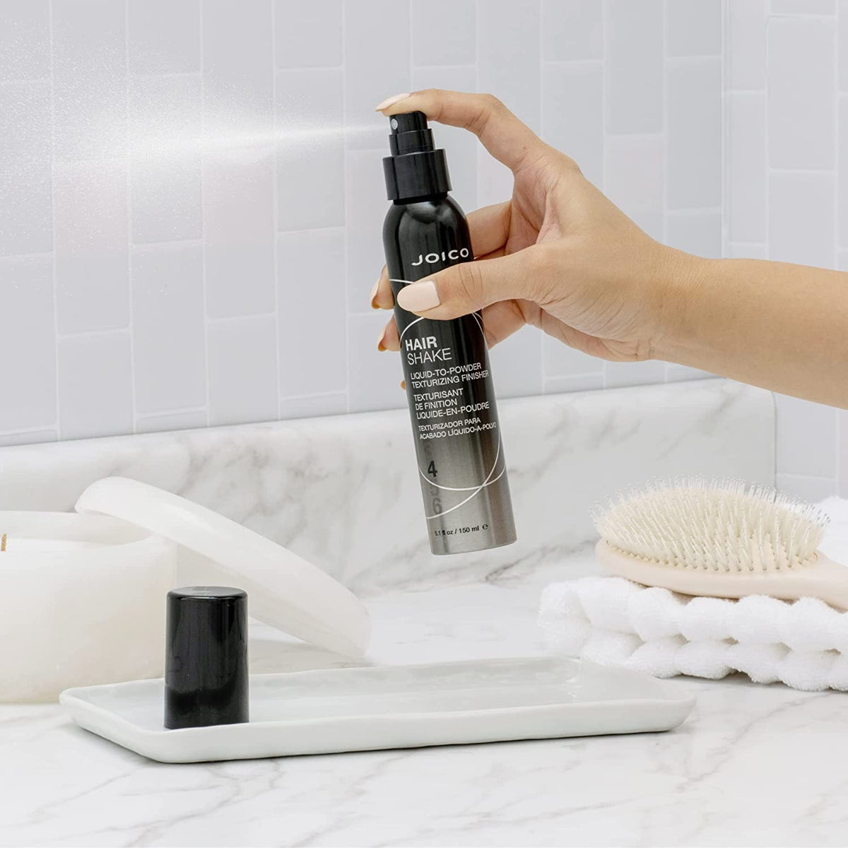 Hair Shake Liquid-To-Powder Texturizing Finisher W7571