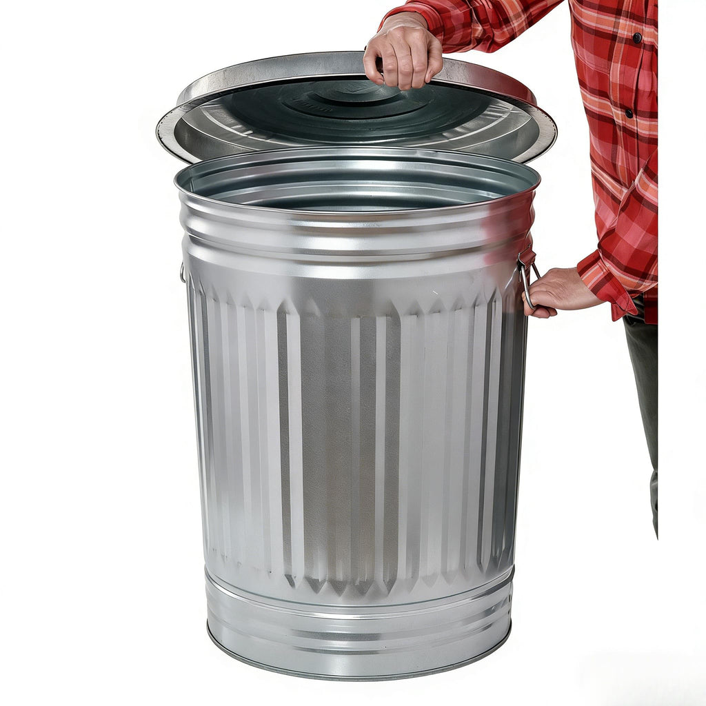 31 Gallon Galvanized Steel Trash Can with Lid L954395