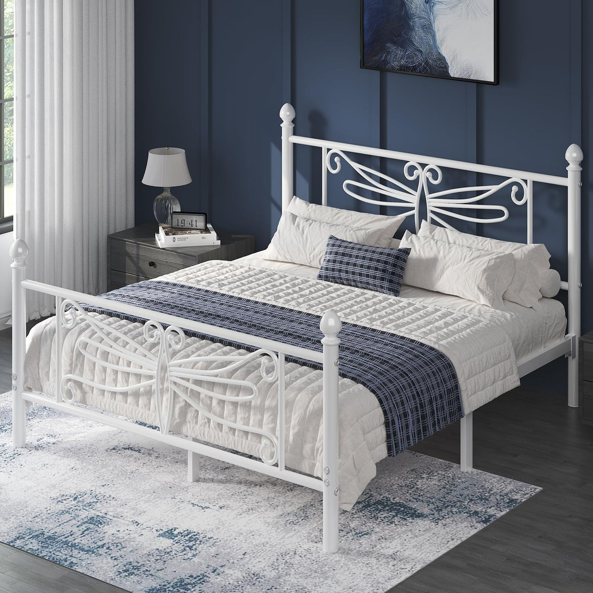 White Full Size Metal Platform Bed Frame M61873